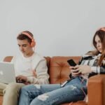 Como ganhar dinheiro com público jovem? Os mistérios da rentabilidade online