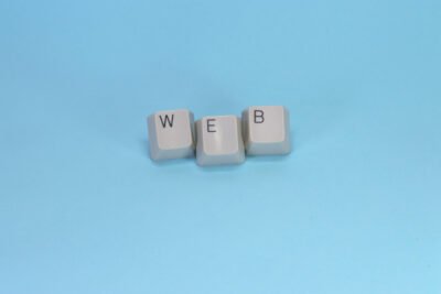 Domínio e hospedagem de site: Guia técnico para criar seu projeto online Domínio e hospedagem de site